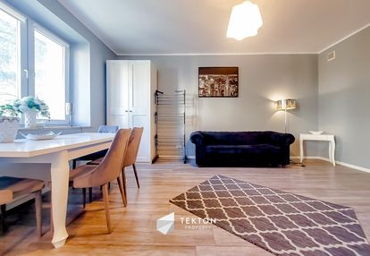 Cicha kawalerka po remoncie z dużą piwnicą