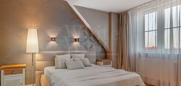 Straszyn | klimatyczne 3 pokoje | kominek i garaż