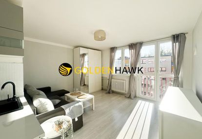 Kawalerka przy galaxy, os. zamknięte