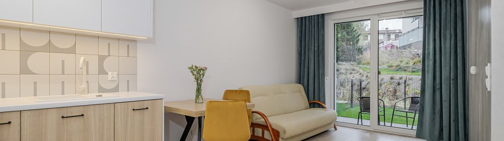 2pok.+ ogródek i miejsce postojowe wraz z komórką!