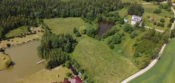 Działki pod zabudowę jednorodzinną ze stawem
