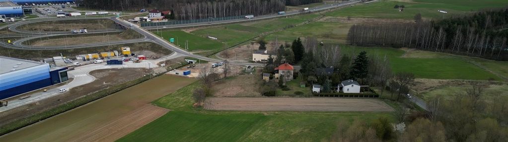 Działka pod zabudowę usługową lub mieszkaniową