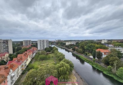 3 pokojowe mieszkanie z widokiem na rzekę parsętę