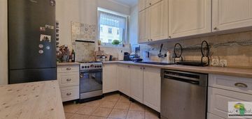 2-pokojowe mieszkanie, dwa balkony, 1 piętro