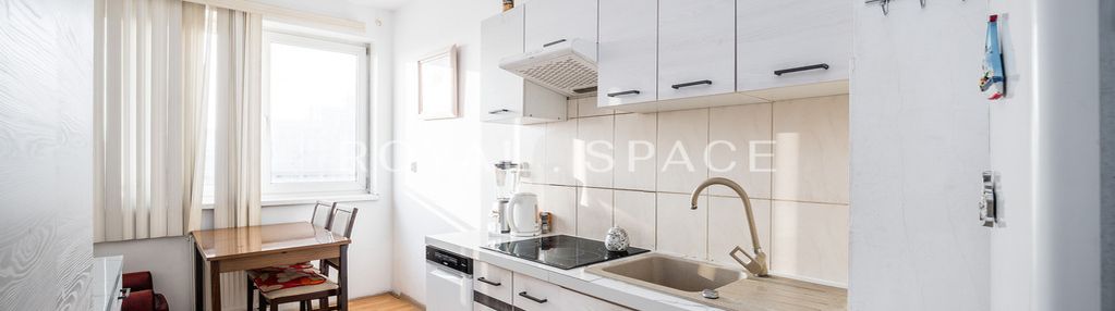 Jasne mieszkanie z balkonem!