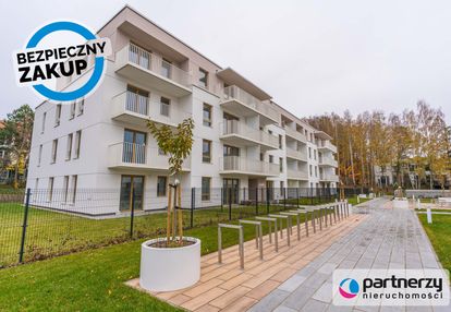 3 pokoje z balkonem, miejscem w hali i komórką lok