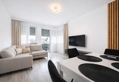 2 pokoje z balkonem nowy blok z windą top