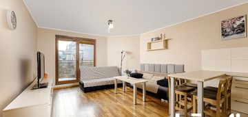 Rozkładowe 3-pok. w pobliżu centrum