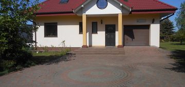Bezpośrednio sprzedam dom 126 m2 z dużą działką