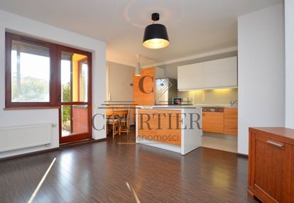 Duży ogród 100 m2 - garderoba - media miejskie