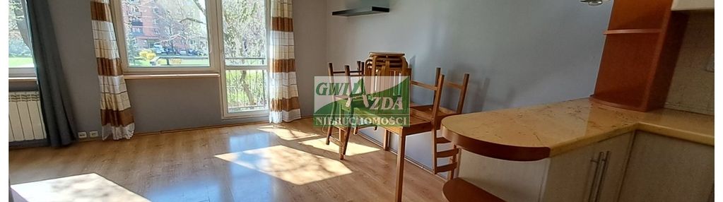 Trzypokojowe mieszkanie z balkonem