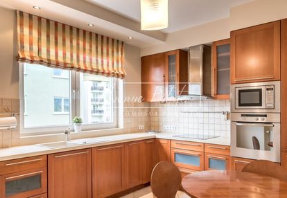 Cichy i słoneczny apartament na mokotowie