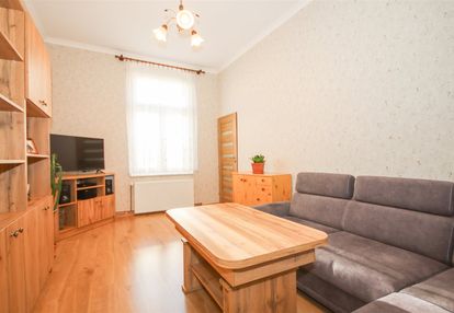 55,60m2|3pok|1piętro|piwnica|armii krajowej