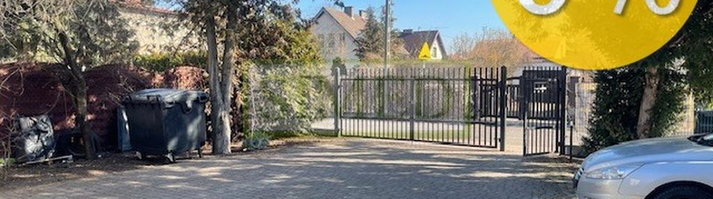 Duża działka z domem ,oddzielny garaż ,przy szkole