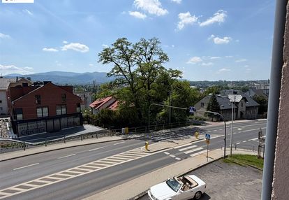 2-pokojowe z odrębną kuchnią po remoncie, parking!