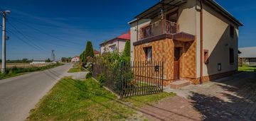 Dom w borzęcinie 1 godz. drogi z krakowa