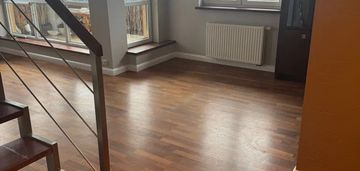 Dwupoziomowy komfort w gdańsku-chełmie