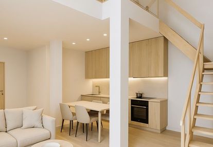 Ok. piotrkowska:  iii piętro/winda, lokal jak loft