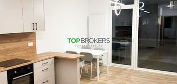 Trzy nowoczesne pokoje, ogródek, garaż