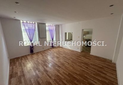 Przy parku róż, możliwość kupna z garażem!!