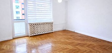Sprzedam 3-pokojowe mieszkanie 61 m² Bielsko-Biała