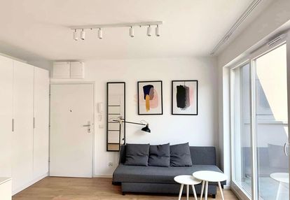3-pokoje w centrum wrocławia | balkon i loggia