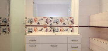 | przytulne | balkon | cicha okolica | serdeczna |