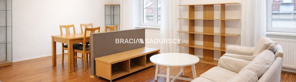 Jasne ustawne mieszkanie w centrum krakowa.