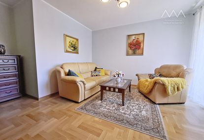 3 pokoje, augustowska