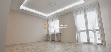 5 min od starówki! po remoncie ! ogrodzony parking