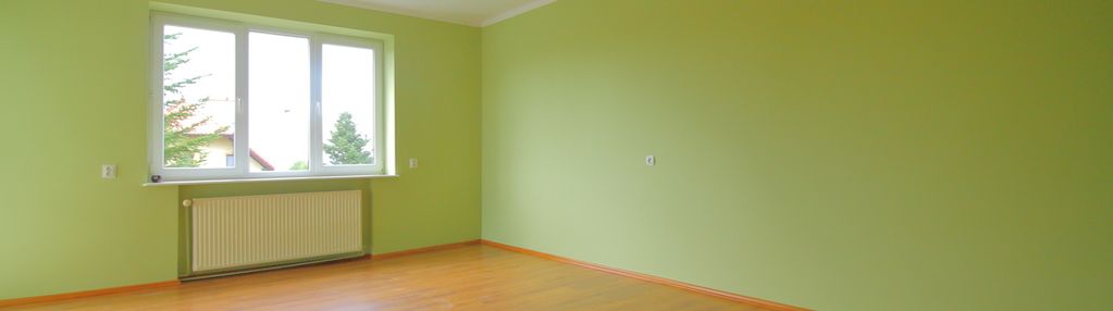 Przestronne 3 pokoje/oddzielna kuchnia/2 garaże