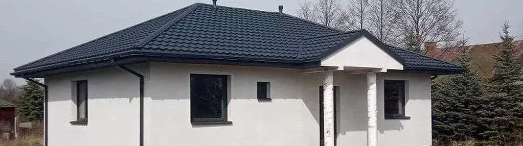 Nowy dom parterowy w Kamienicy Polskiej