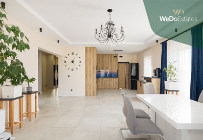 Dom 240m2 z dużą działką