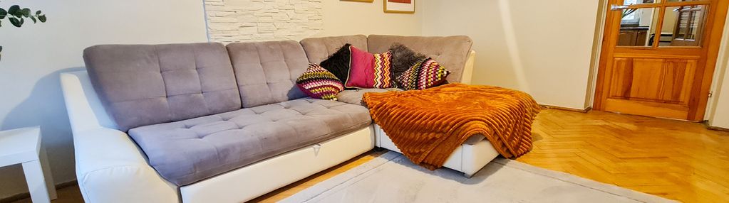 Centrum, dwa oddzielne pokoje, pierwsze piętro