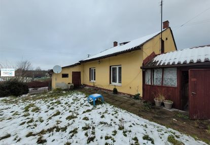 Dom do remontu- miasteczko wszystko w zasięgu ręki