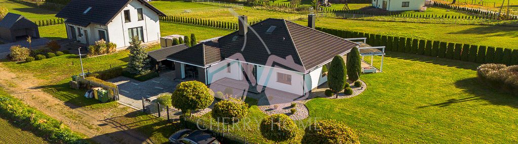 Wygodny dom parterowy gotowy do mieszkania