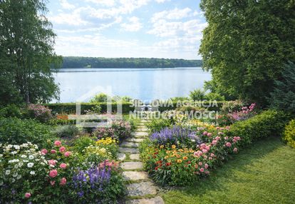 Dom nad jeziorem w sitnie