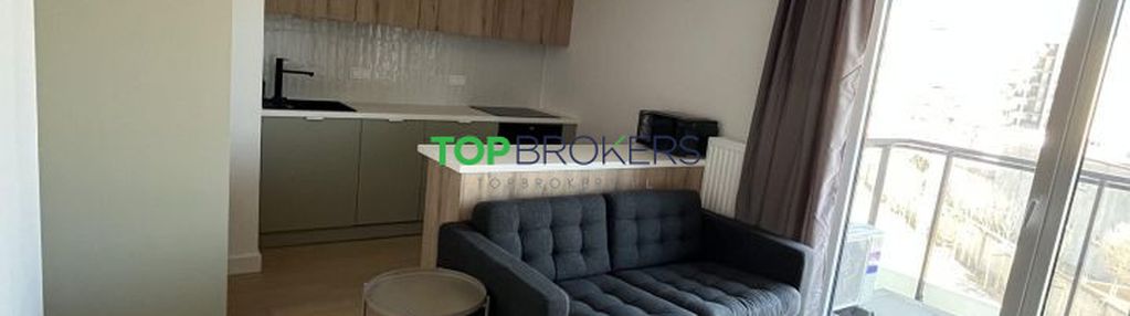 Salon z aneksem i sypialnia, klimatyzacja, garaż