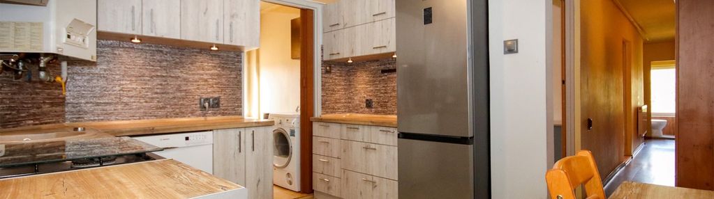 M2 z widokiem na rzekę|własny parking|co gazowe|