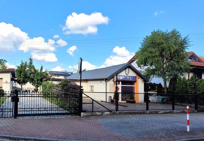 Możliwość działalności: dom + budynek usługowy