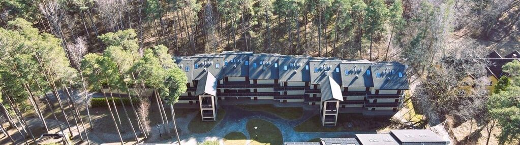 Rodzinny apartament w lesie nad bałtykiem