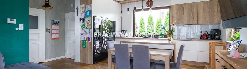 Garaż, ogród i świetna komunikacja. 5 pokoi, 130m2