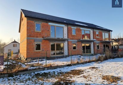 Przestronny apartament z balkonem