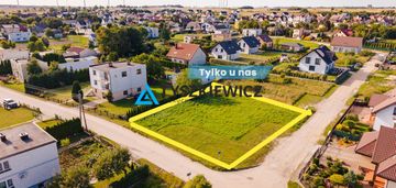 400 metrów w linii prostej od brzegu zatoki puckie