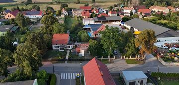 Dom z ogrodem, garażem i letnią kuchnią