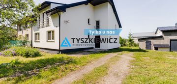Dom w zabudowie bliźniaczej z dużą działką 2300 m2