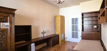 3 pokoje | 85 m2 | ul. szlak | osobna kuchnia