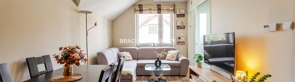 Dwupoziomowe mieszkanie 70 m² w granicy krakowa