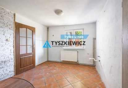 Dom w zabudowie szeregowej skrajny z potencjałem
