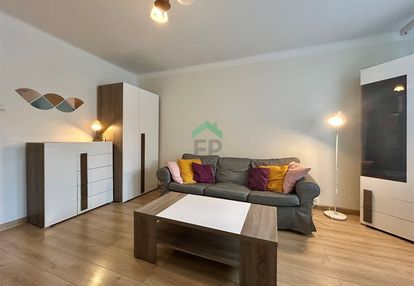 2 pokoje na parterze tysiąclecie